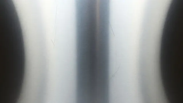 Como Tirar Riscos de Inox: Guia Definitivo para Restaurar o Brilho do Seu Eletrodoméstico